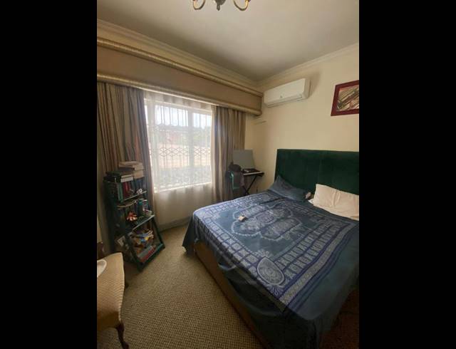 4 BEDROOM TOWNHOUSE FOR SALE IN SHERWOOD